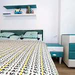 Pentha - Stylish And Spacious 2-bedroom Near Coresi Mall * Brasov